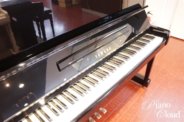 中古アップライトピアノMC301