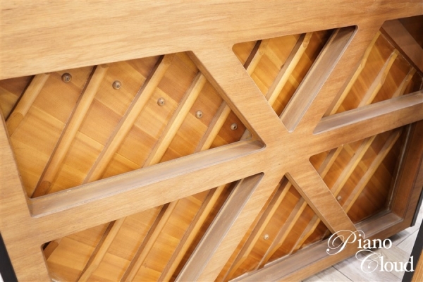 中古アップライトピアノ YUS