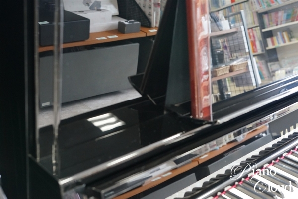 中古アップライトピアノ YU5