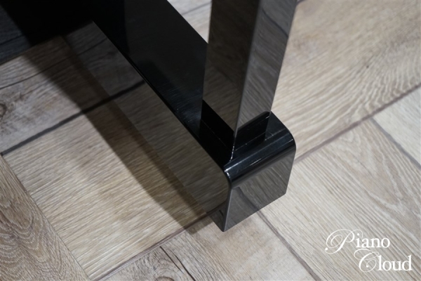 中古アップライトピアノ　U10Bl