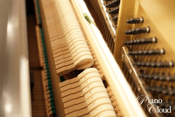 中古アップライトピアノ　U10Bl