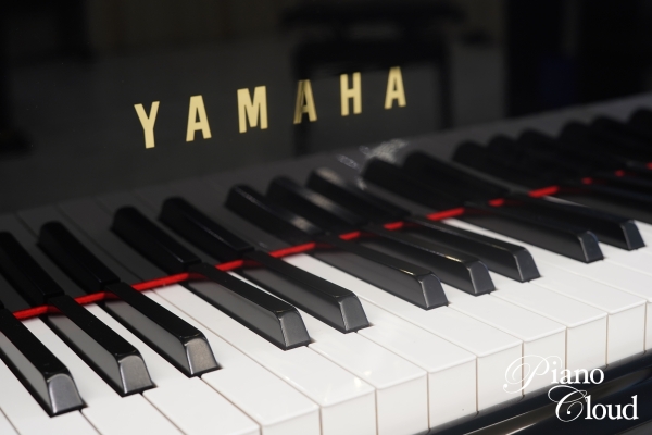 中古グランドピアノ GC1SN