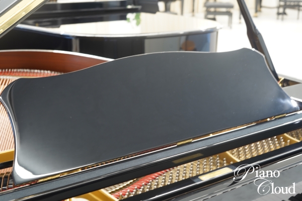 中古グランドピアノ G2A