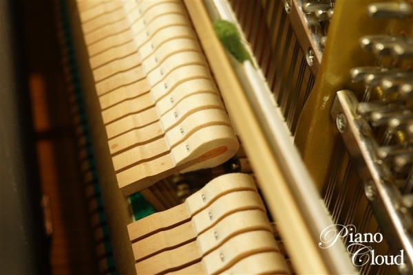 中古アップライトピアノ U30A