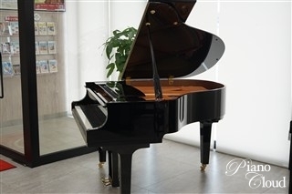 グランドピアノ C1X