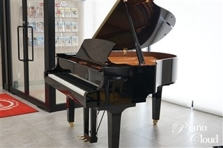 グランドピアノ C1X