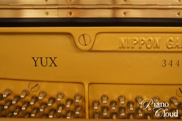 中古アップライトピアノ YUX