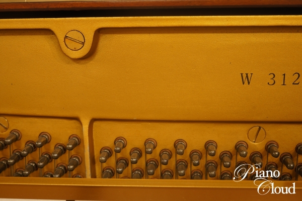 中古アップライトピアノ W102