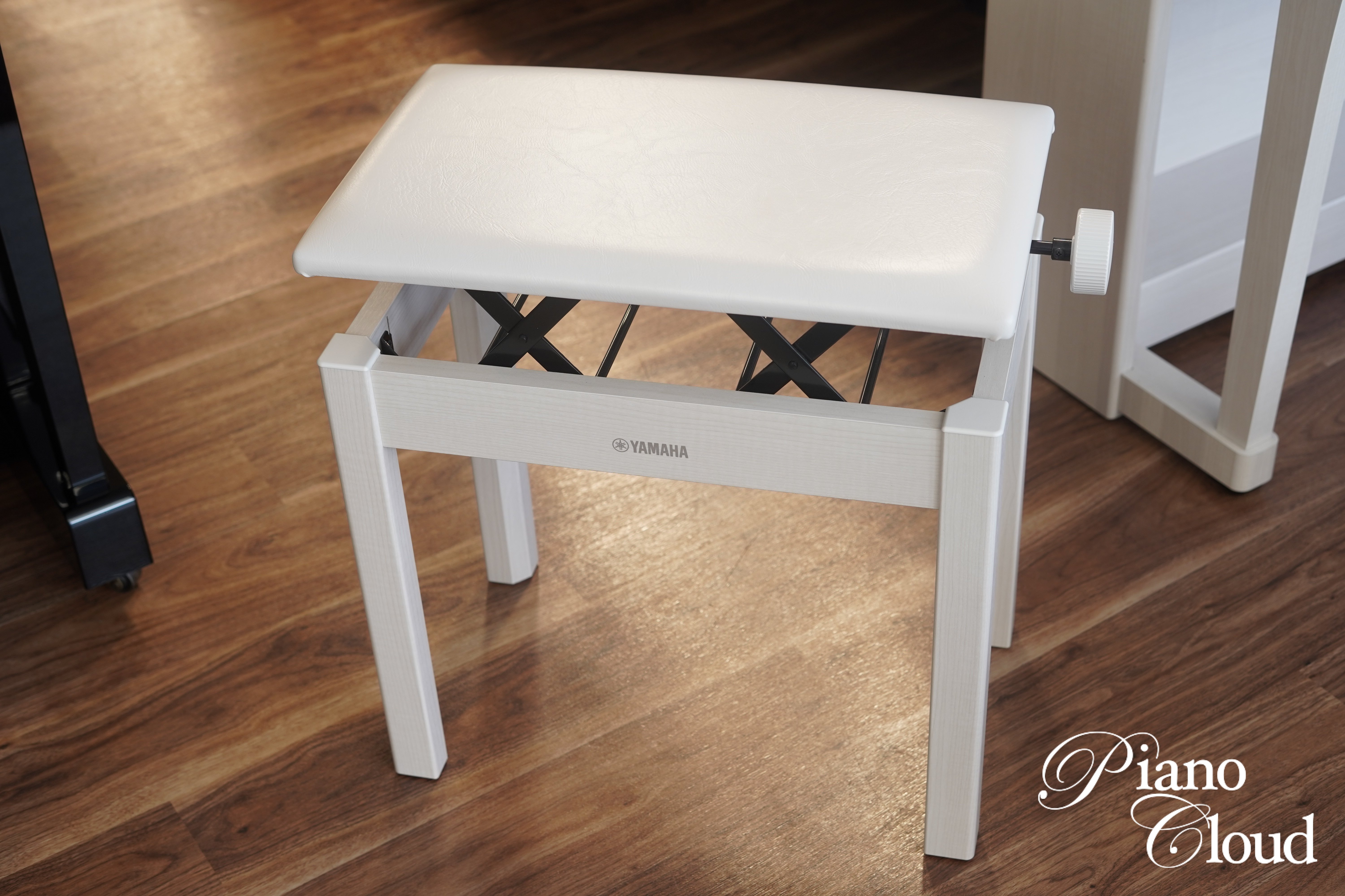 中古電子ピアノ CLP-875WB