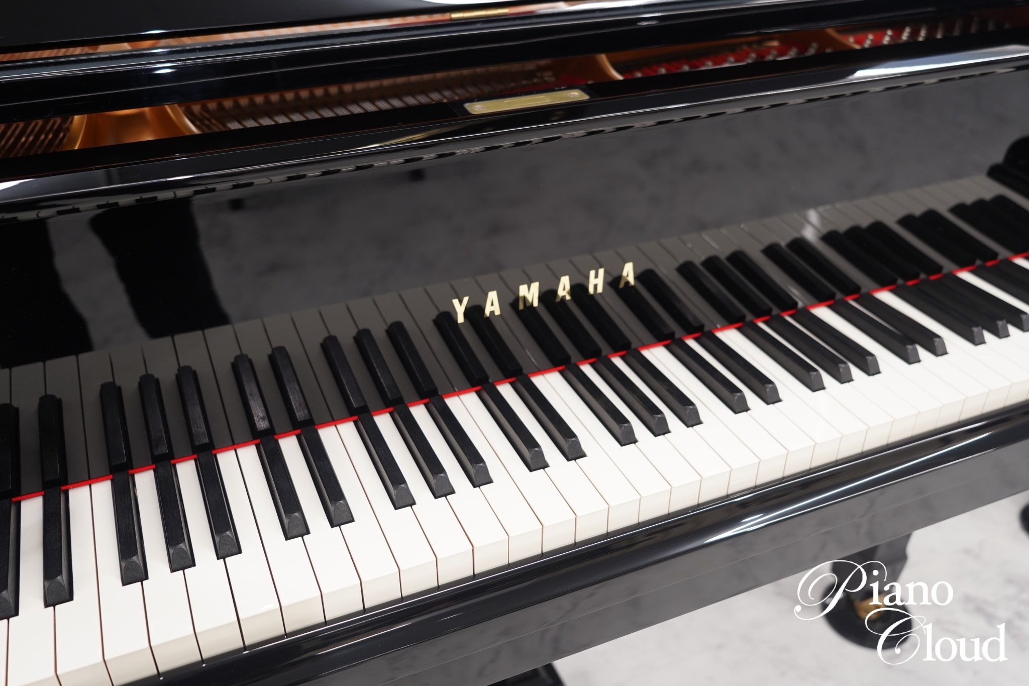 中古グランドピアノ C1