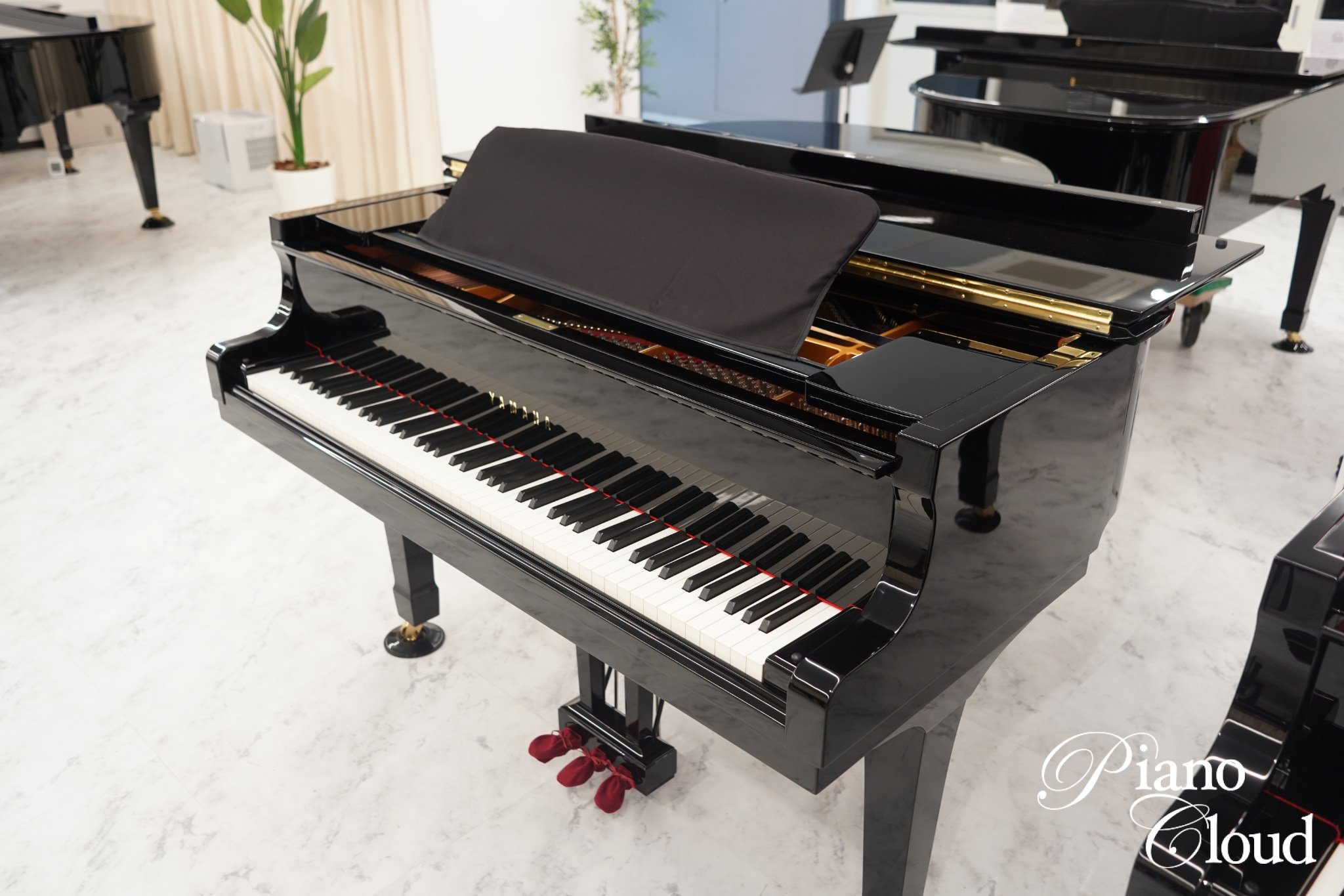 中古グランドピアノ C1