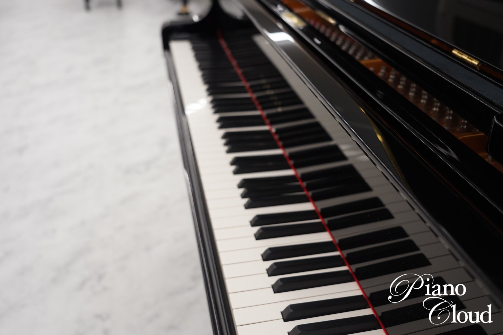 中古グランドピアノ C1