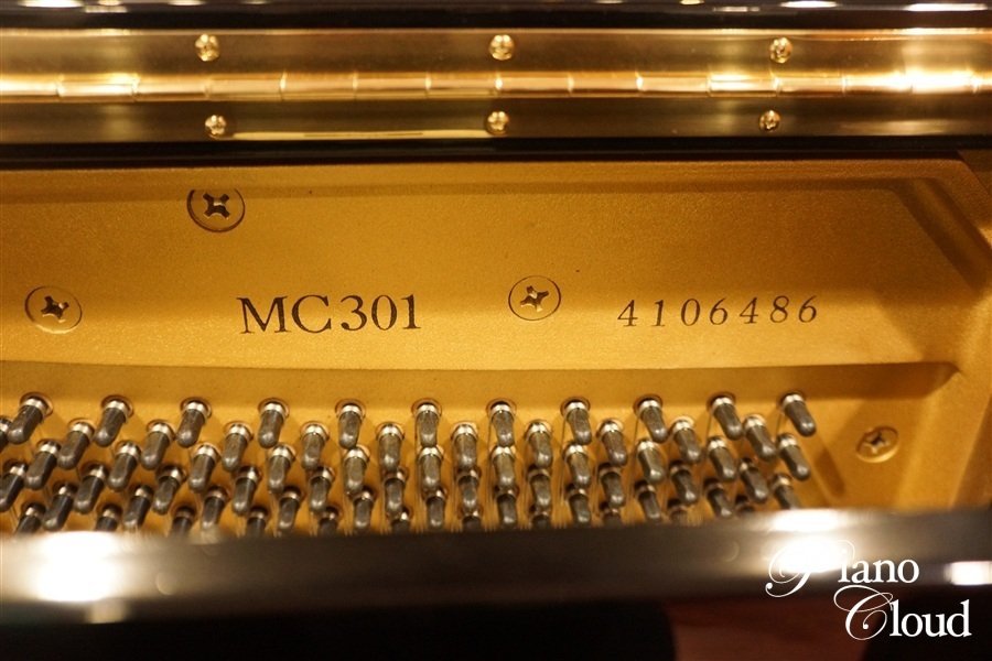 中古アップライトピアノMC301