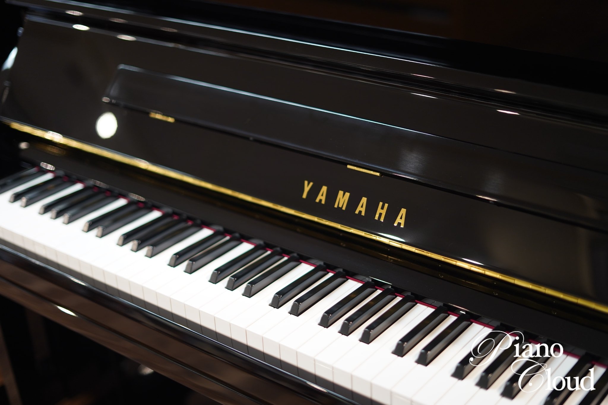 アップライトピアノ YU33