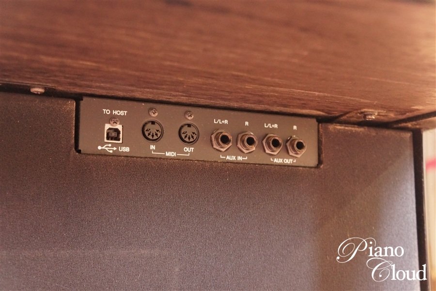 中古ハイブリッドピアノNU1