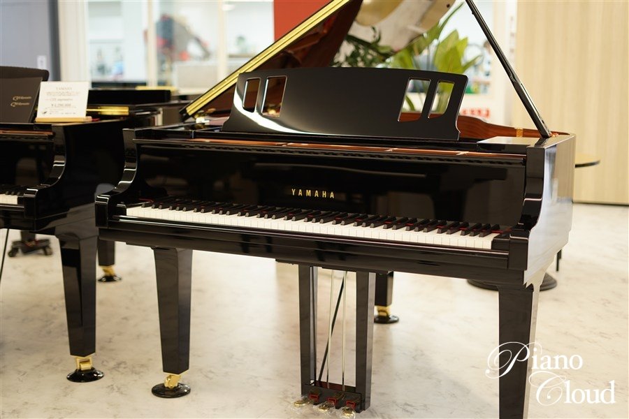 新品グランドピアノ C2X espressivo