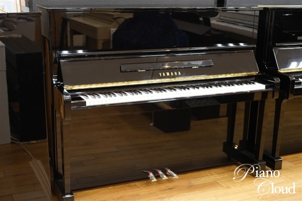 中古アップライトピアノ　MC10BL