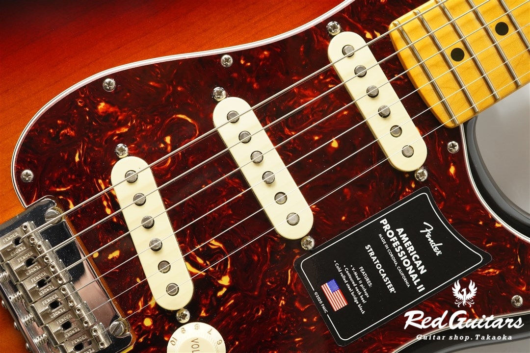 Fender American Professional II Stratocaster 3-Color Sunburst Red  Guitars Online Store