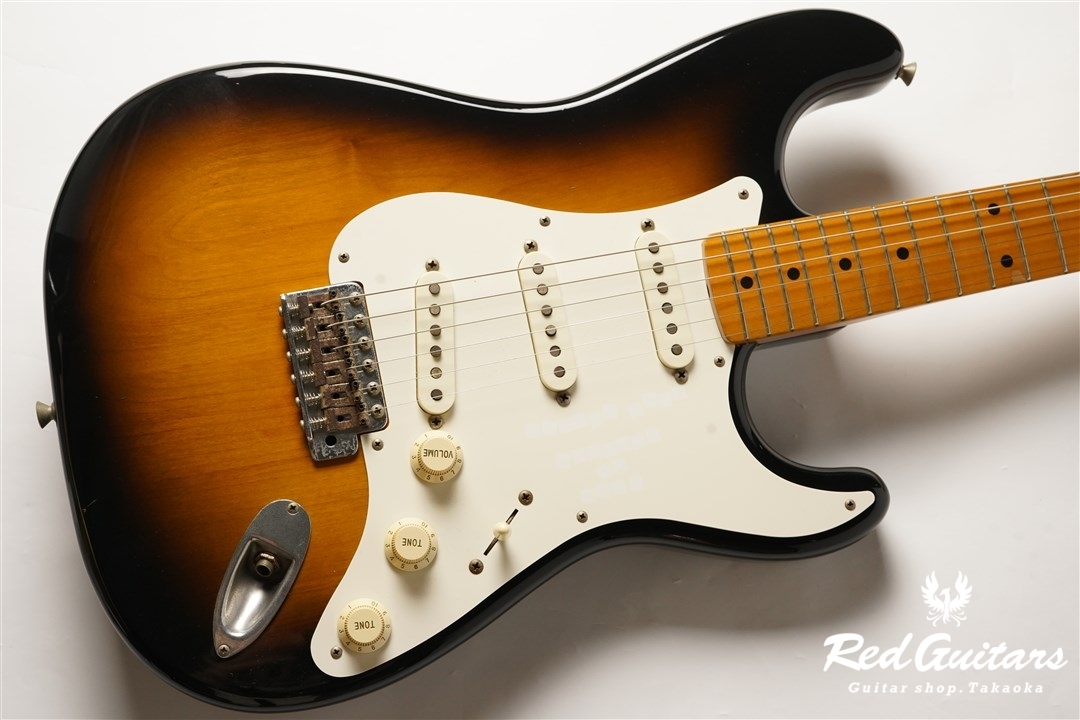 Fender JAPAN ST57-650 - 2 Tone Sunburst | Red Guitars Online Store