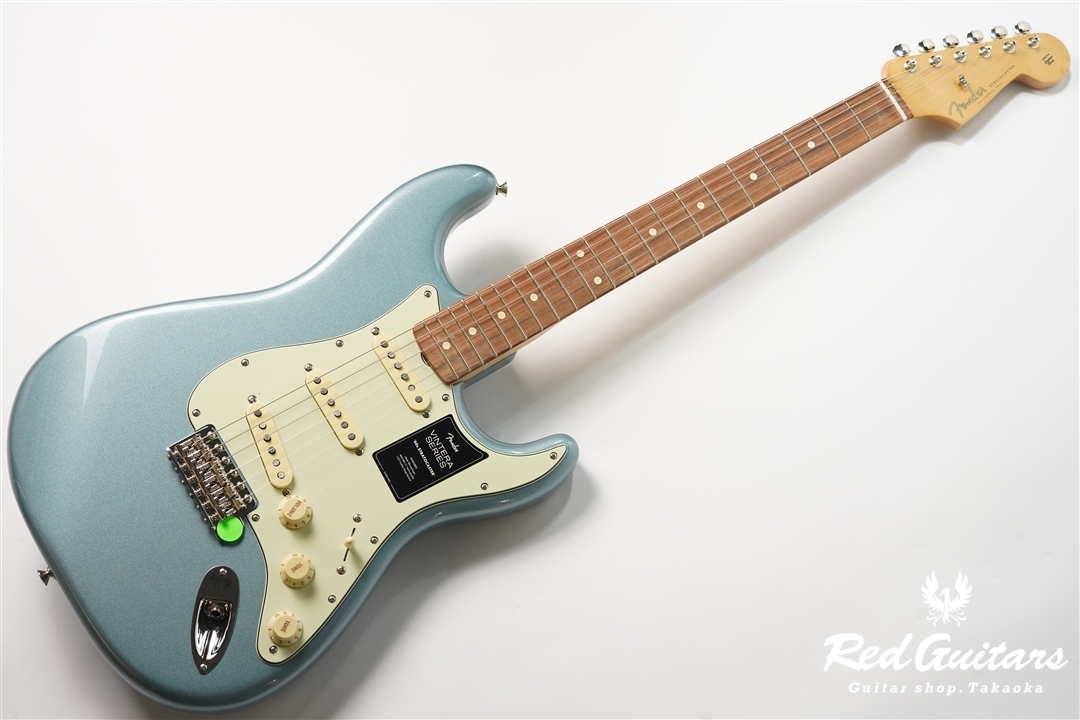 Fender VINTERA '60S STRATOCASTER - Ice Blue Metallic | Red