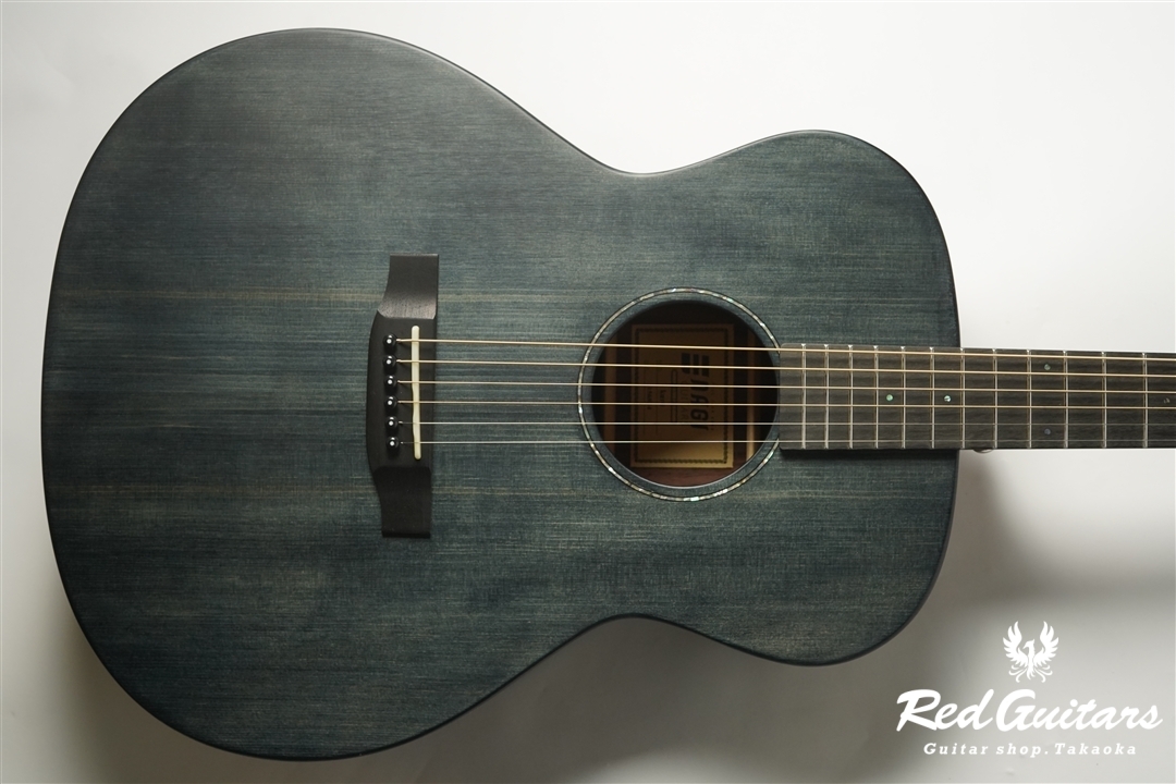 NAGI GUITARS kuro | Red Guitars Online Store