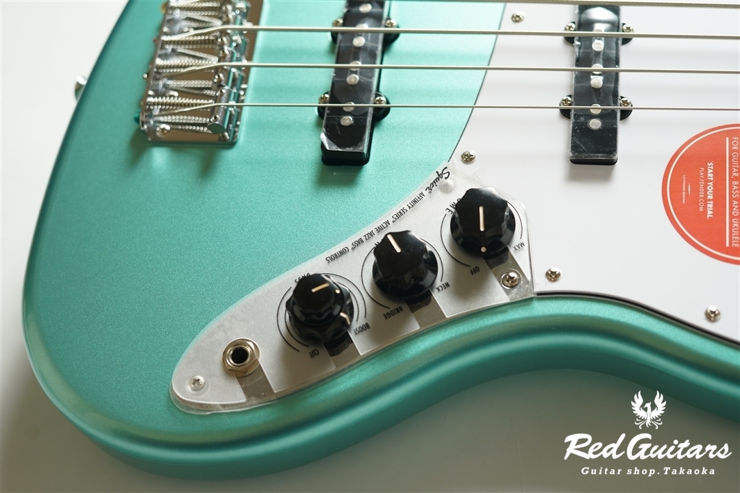 Squier by Fender Affinity Series Active Jazz Bass - Mystic Sea 