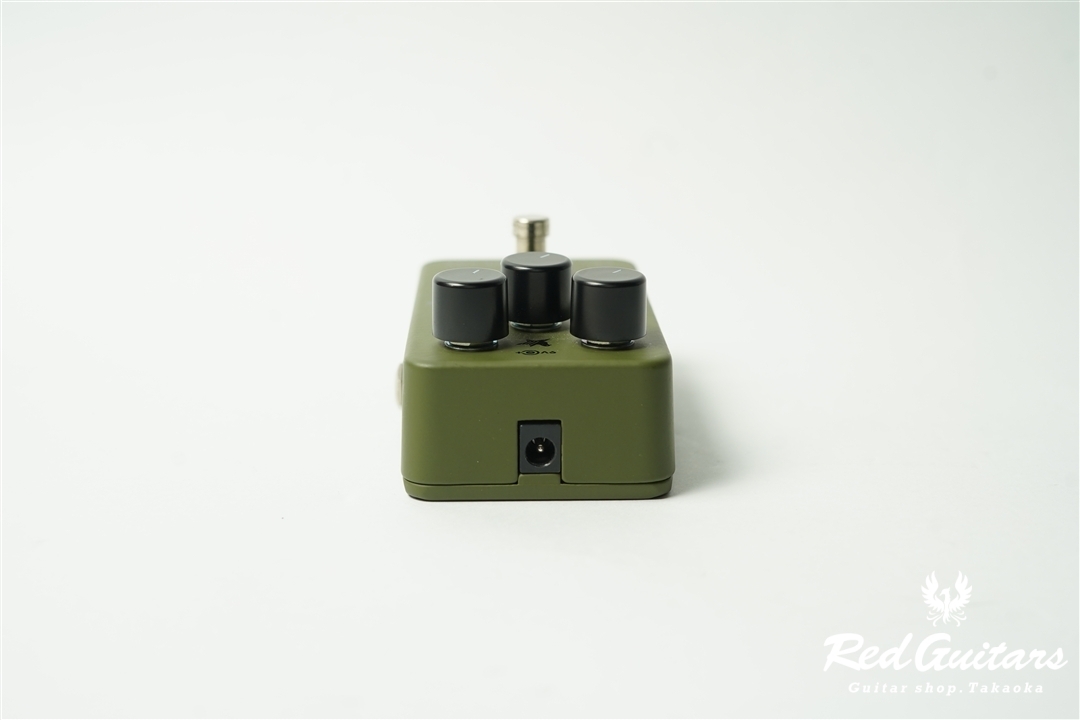 Electro-Harmonix Green Russian Big Muff Pi | Red Guitars Online Store