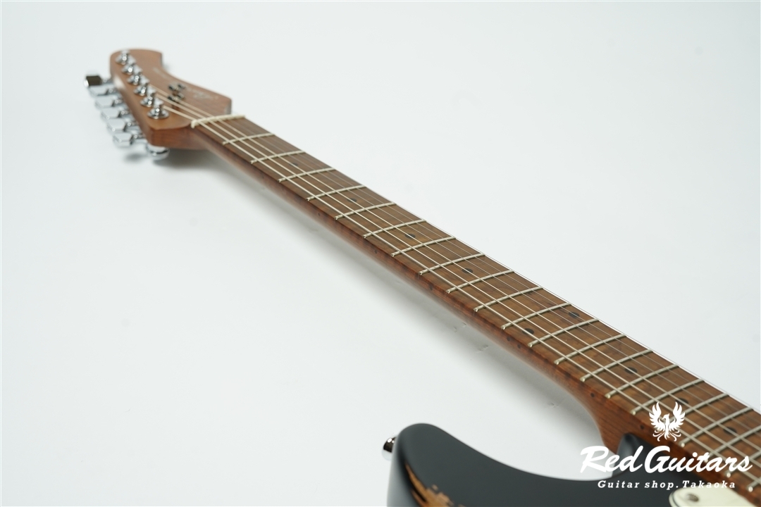 Bacchus BSH-AGED/RSM BLK AGD | Red Guitars Online Store