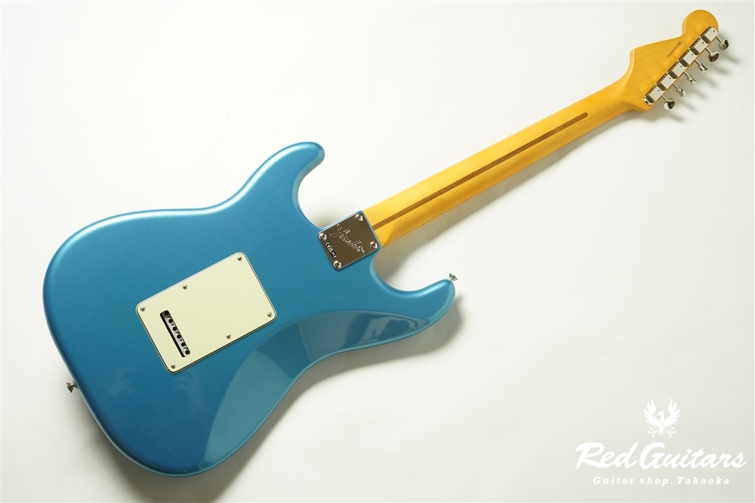 American Professional Classic Stratocaster - Faded Lake Placid Blue