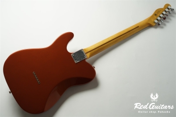 Player Plus Nashville Telecaster - Aged Candy Apple Red