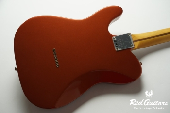 Player Plus Nashville Telecaster - Aged Candy Apple Red