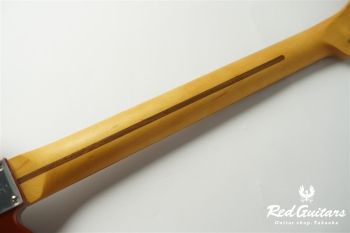 Player Plus Nashville Telecaster - Aged Candy Apple Red