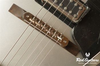 G5420T Electromatic Classic Hollow Body Single-Cut with Bigsby LRL - Airline Silver