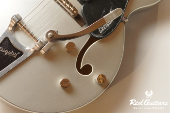 G5420T Electromatic Classic Hollow Body Single-Cut with Bigsby LRL - Airline Silver