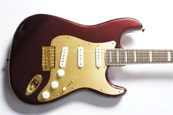 40th Anniversary Stratocaster Gold Edition -   Ruby Red Metallic