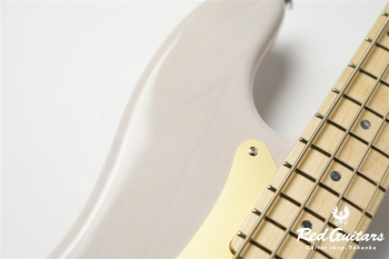 BETA P4 - White Blonde