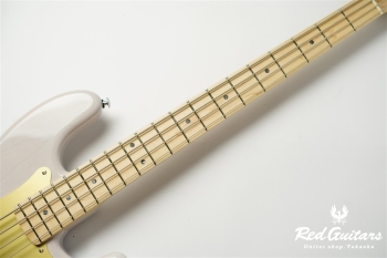 BETA P4 - White Blonde