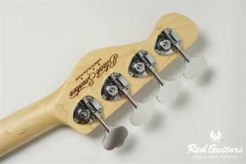 BETA P4 - White Blonde