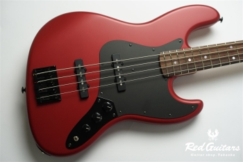 BETA J4 - Kings Red Metallic