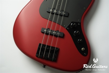 BETA J4 - Kings Red Metallic