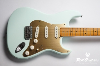 40th Anniversary Stratocaster Vintage Edition - Satin Sonic Blue