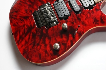 RG870QMZ - Red Desert