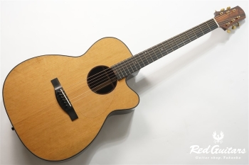 Model OM. Cutaway Cedar/Indian Rosewood