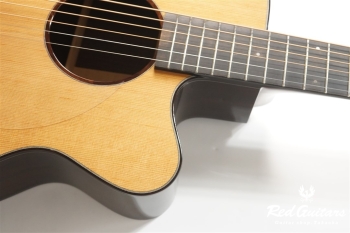 Model OM. Cutaway Cedar/Indian Rosewood