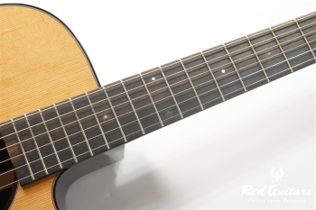 Model OM. Cutaway Cedar/Indian Rosewood