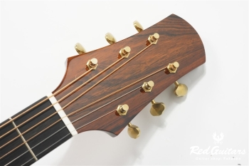 Model AD. Sitka Spruce/African Mahogany