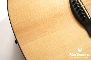 Model OM. Sitka Spruce/African Mahogany