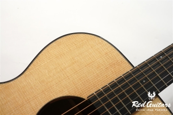 Model OM. Sitka Spruce/African Mahogany