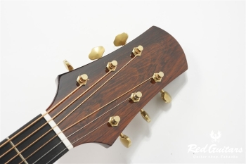 Model OM. Sitka Spruce/African Mahogany