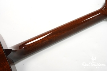 Model OM. Sitka Spruce/African Mahogany